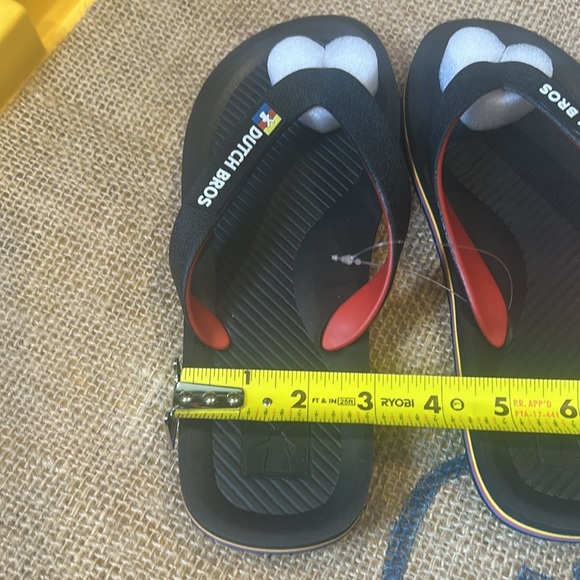 ✌️NWT Dutch Bros Unisex Flip Flops - Picture 5 of 9